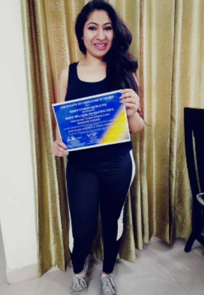 2021 04 20 18.43.32 710x1024